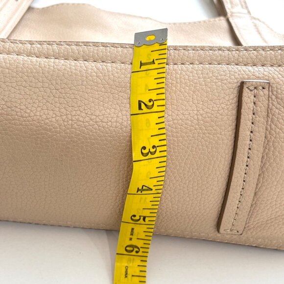 Marc Jacobs Director Large Tote Shoulder Bag Calf Leather Beige - Picture 10 of 12